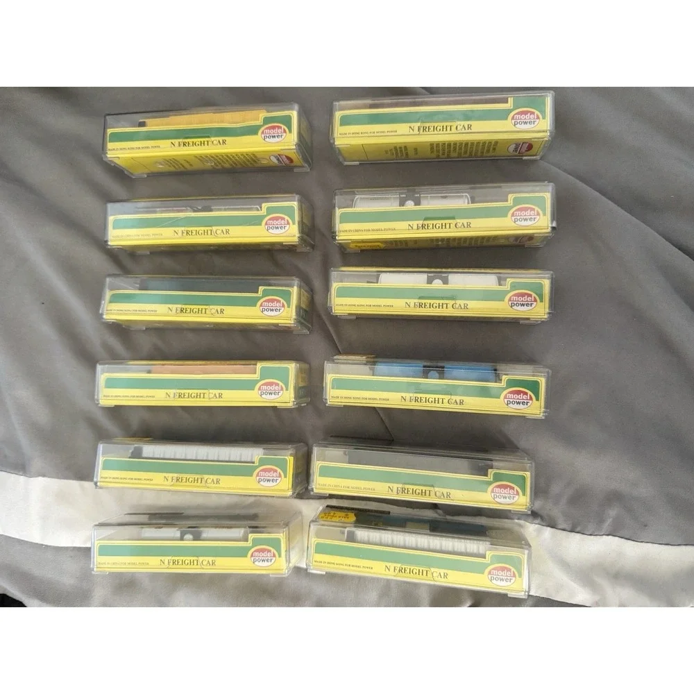 Model Power N Scale Trains Hopper Box Cattle Cars (Lot of 12) NEW